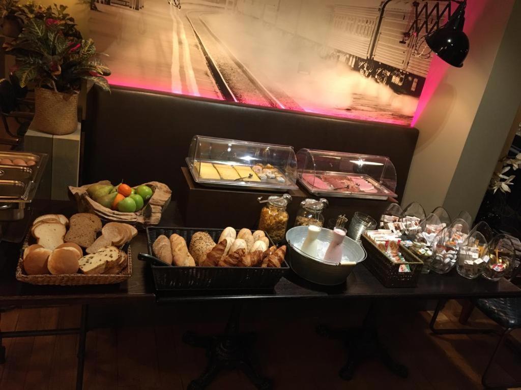Hotel De Valk Valkenswaard Εξωτερικό φωτογραφία